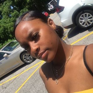 Meet your Posher, Janae